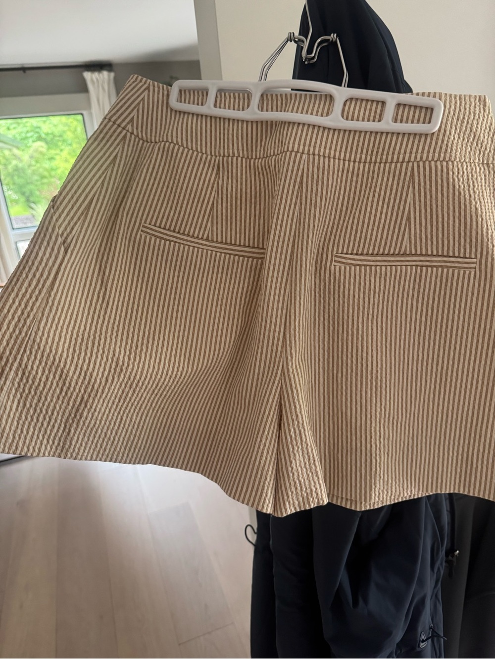 Veronica Beard Cream and Tan Striped Tailored Shorts